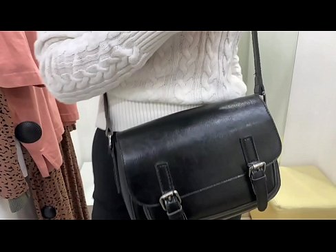 ❤️ Публічна мастурбація молодої сучки FeralBerry фалоімітатором у примірочній ❤️❌ Чортове відео  на uk.tubesexer-com.ru ❌️❤